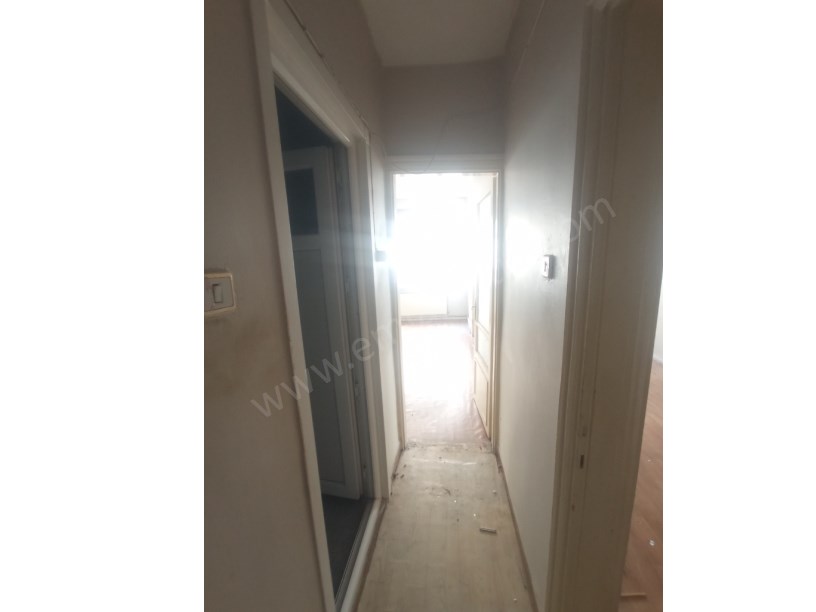 Kocamustafapaşa İzci Türk Sokak Kiralık 2+1 Daire 3.kat