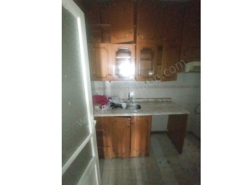 Kocamustafapaşa İzci Türk Sokak Kiralık 2+1 Daire 3.kat