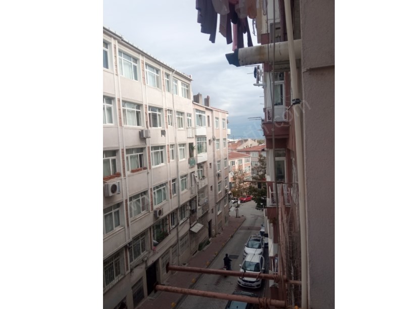 Kocamustafapaşa İzci Türk Sokak Kiralık 2+1 Daire 3.kat
