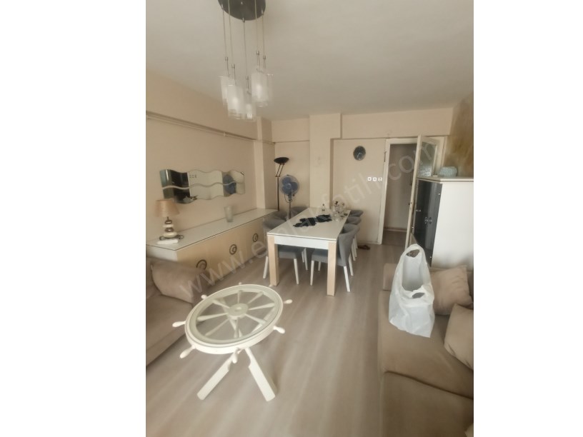 Kocamustafapaşa Kiralık Daire Eşyalı 2+1 95m² 2.Kat Kombili Çift Cepheli