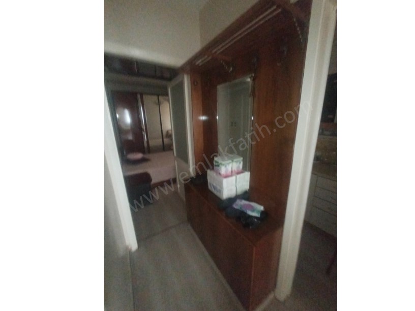 Kocamustafapaşa Kiralık Daire Eşyalı 2+1 95m² 2.Kat Kombili Çift Cepheli