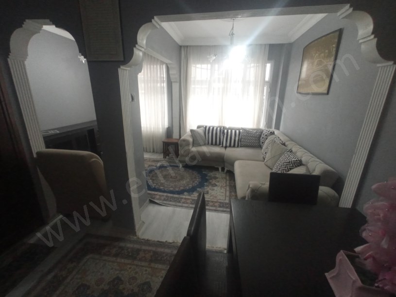 Kocamustafapaşa Kiralık Daire Eşyalı 1+1 55m² Yüksek Giriş ( ESKİ PORTFÖY )