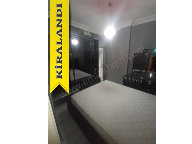 Kocamustafapaşa Kiralık Daire Eşyalı 1+1 55m² Yüksek Giriş ( ESKİ PORTFÖY )