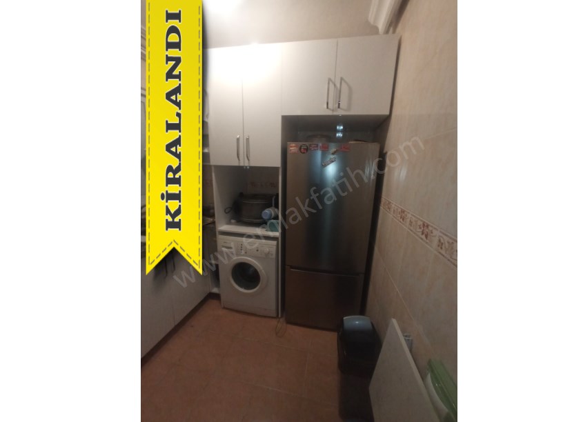 Kocamustafapaşa Kiralık Daire Eşyalı 1+1 55m² Yüksek Giriş ( ESKİ PORTFÖY )