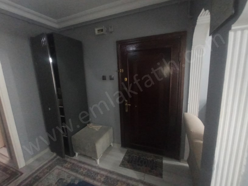 Kocamustafapaşa Kiralık Daire Eşyalı 1+1 55m² Yüksek Giriş ( ESKİ PORTFÖY )