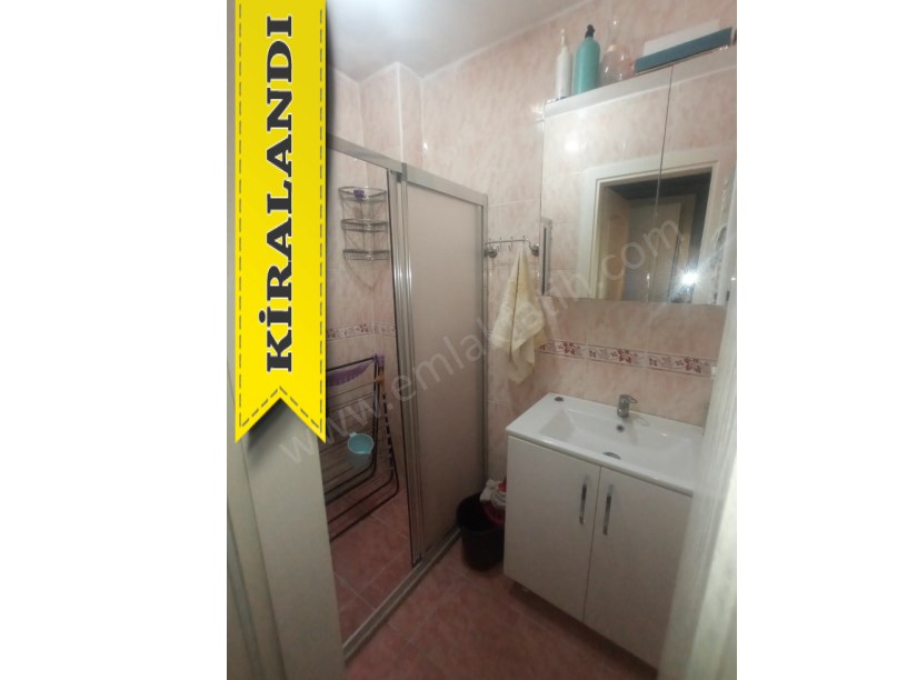 Kocamustafapaşa Kiralık Daire Eşyalı 1+1 55m² Yüksek Giriş ( ESKİ PORTFÖY )