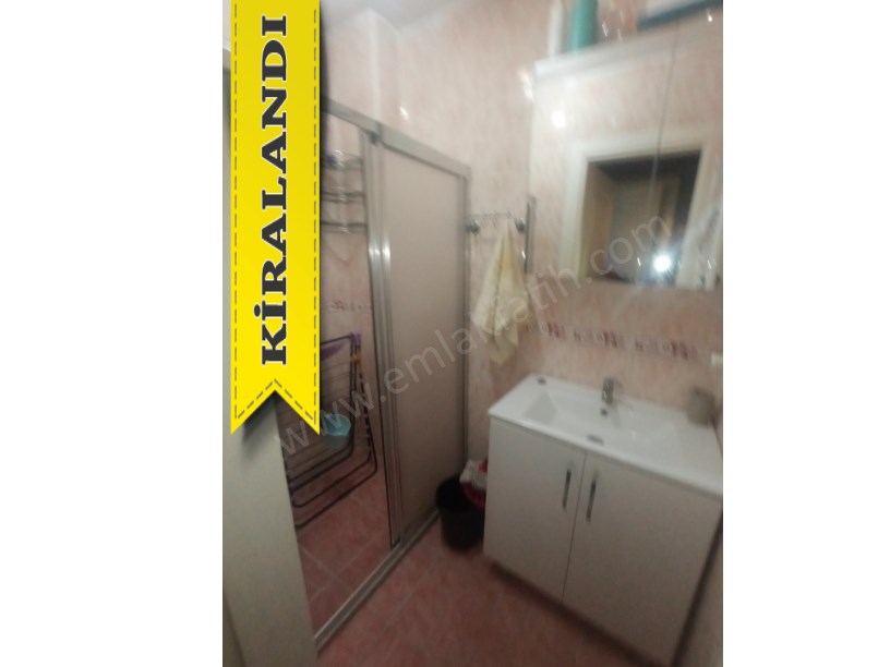 Kocamustafapaşa Kiralık Daire Eşyalı 1+1 55m² Yüksek Giriş ( ESKİ PORTFÖY )