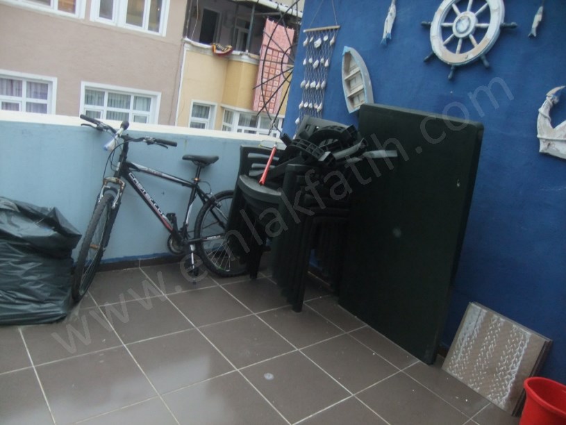 K.M.PAŞA DEMİRCİ OSMAN SOKAKTA 4 KATLI MÜSTAKİL EV