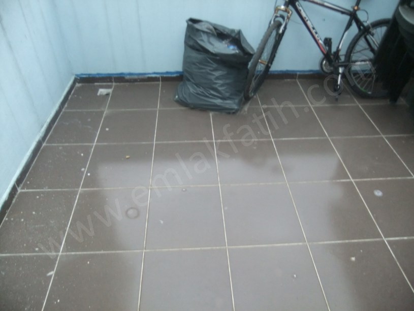 K.M.PAŞA DEMİRCİ OSMAN SOKAKTA 4 KATLI MÜSTAKİL EV ( ESKİ PORTFÖY )