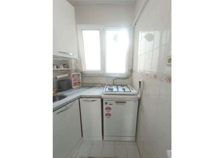 Ana Cadde Üzeri Eşyalı 2+1 75m² 3.Kat Daire