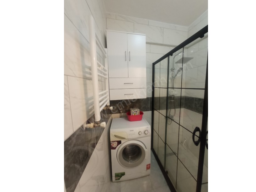 Ana Cadde Üzeri Eşyalı 2+1 75m² 3.Kat Daire