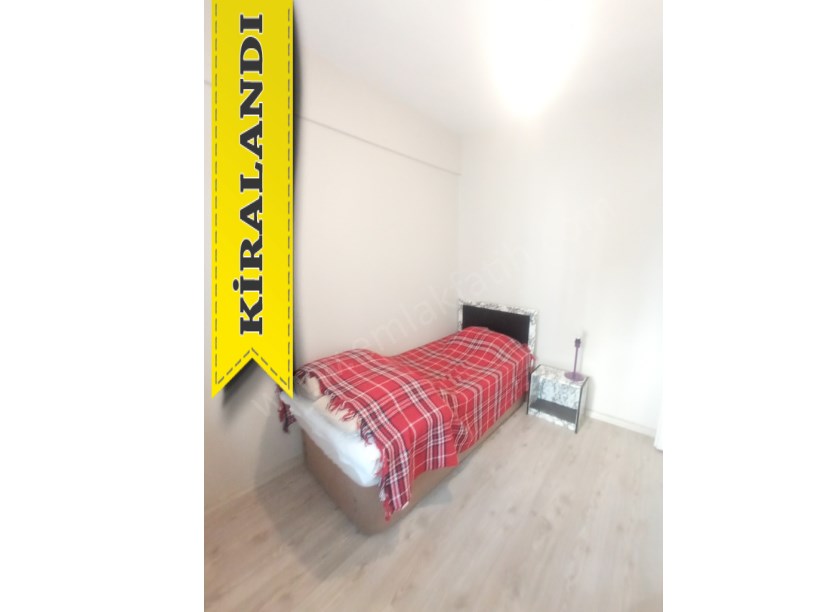 Cerrahpaşa Ana Cadde Üzeri Eşyalı 2+1 75m² 3.Kat Daire