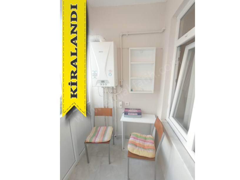 Cerrahpaşa Ana Cadde Üzeri Eşyalı 2+1 75m² 3.Kat Daire