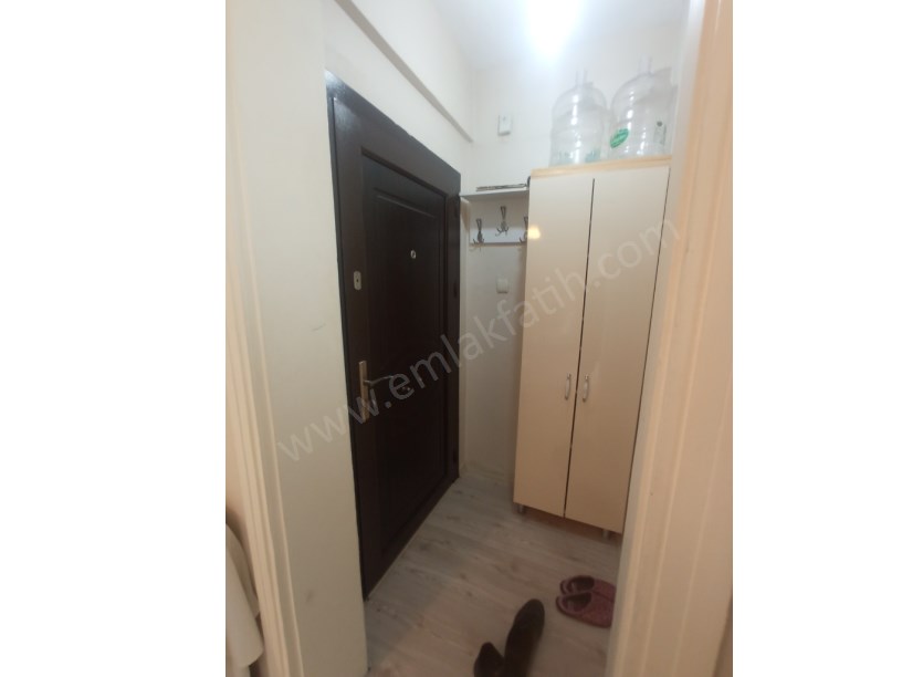 Ana Cadde Üzeri Eşyalı 2+1 75m² 3.Kat Daire