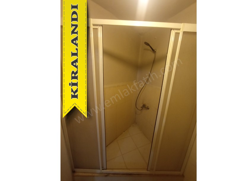 Kocamustafapaşa Balta Sokak Kiralık 2+1 Daire  ( ESKİ PORTFÖY )