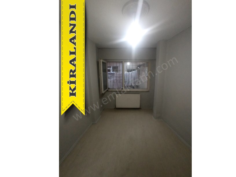 Kocamustafapaşa Balta Sokak Kiralık 2+1 Daire  ( ESKİ PORTFÖY )