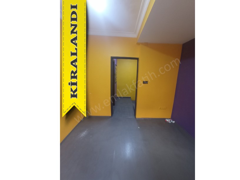 FATİH EMLAKTAN ANA CADDE ÜZERİ 4 KATLI FIRSAT DÜKKAN