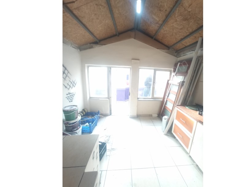 FATİH EMLAKTAN ANA CADDE ÜZERİ 4 KATLI FIRSAT DÜKKAN