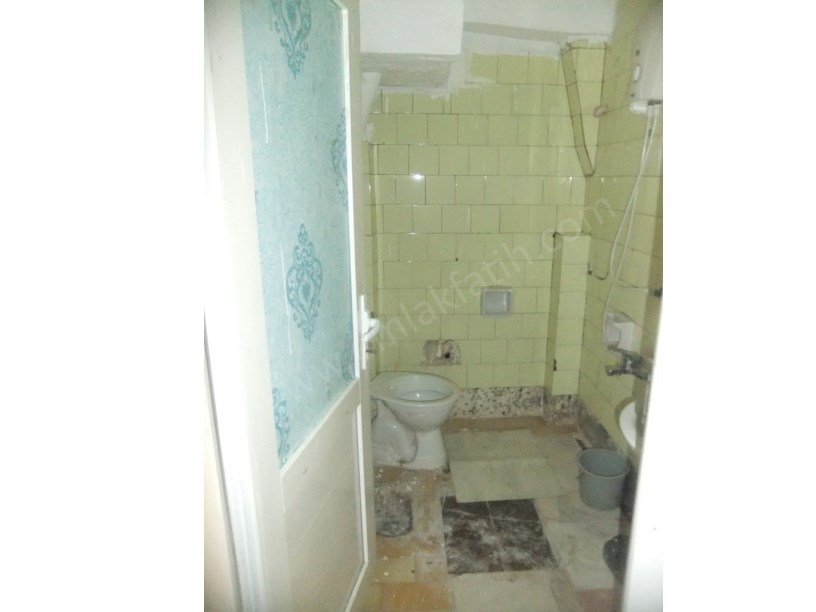 Kocamustafapaşa Nafız Gürman CAD Kiralık Eşyalı 1+1 Daire 