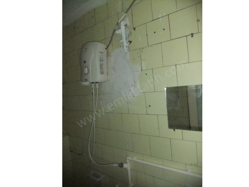 Kocamustafapaşa Nafız Gürman CAD Kiralık Eşyalı 1+1 Daire 