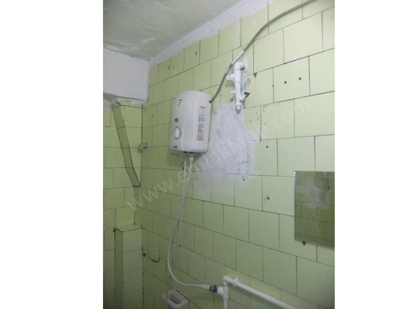 Kocamustafapaşa Nafız Gürman CAD Kiralık Eşyalı 1+1 Daire 