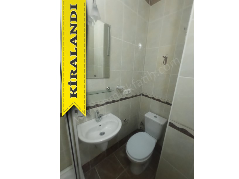 Kocamustafapaşa Genç Kiralık Daire 3+1  ( ESKİ PORTFÖY )