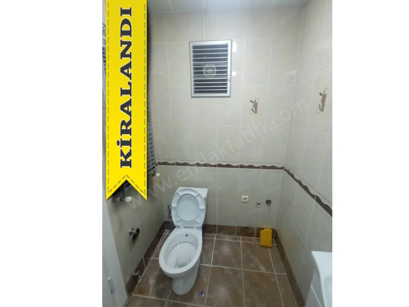 Kocamustafapaşa Genç Kiralık Daire 3+1  ( ESKİ PORTFÖY )