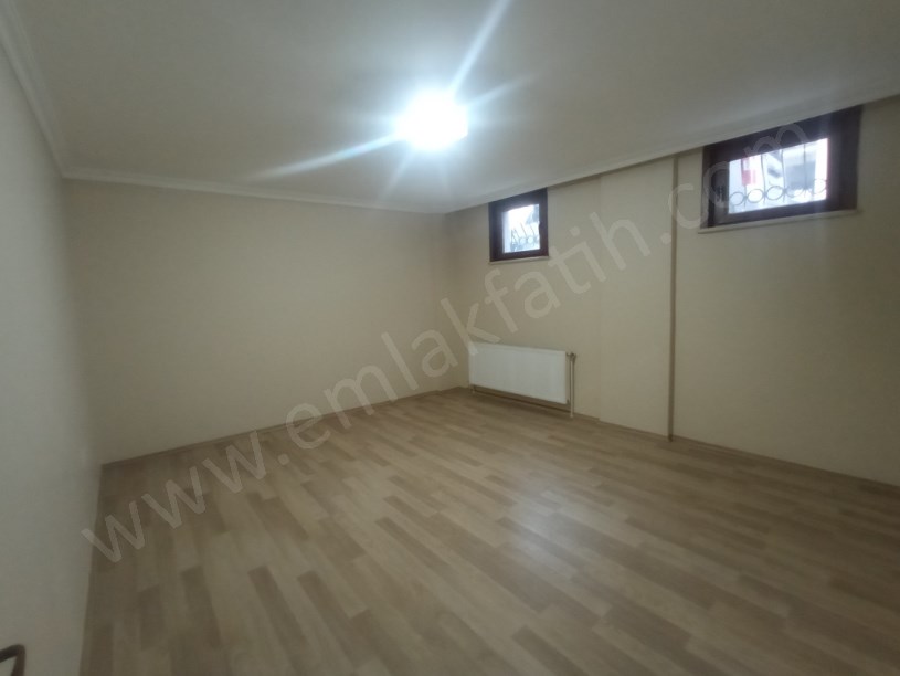 Kocamustafapaşa Genç Kiralık Daire 3+1  ( ESKİ PORTFÖY )