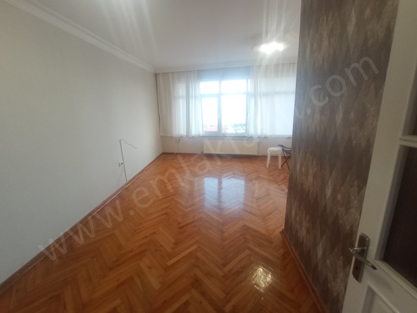Kocamustafapaşa Kiralık Daire 3+1 Deniz Manzaralı