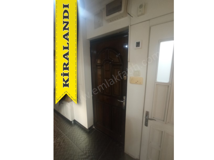 Kocamustafapaşa Kiralık Daire 3+1 Deniz Manzaralı