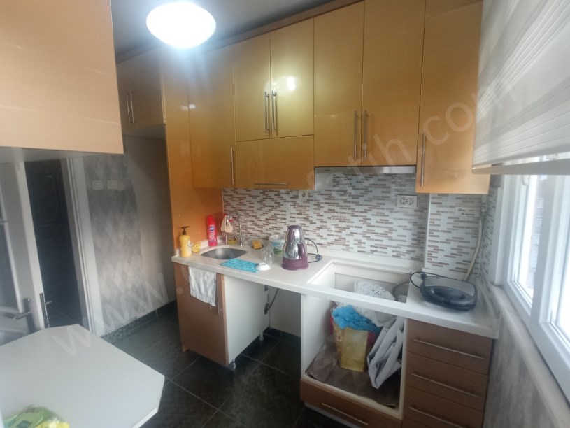 Kocamustafapaşa Kiralık Daire 3+1  ( ESKİ PORTFÖY )