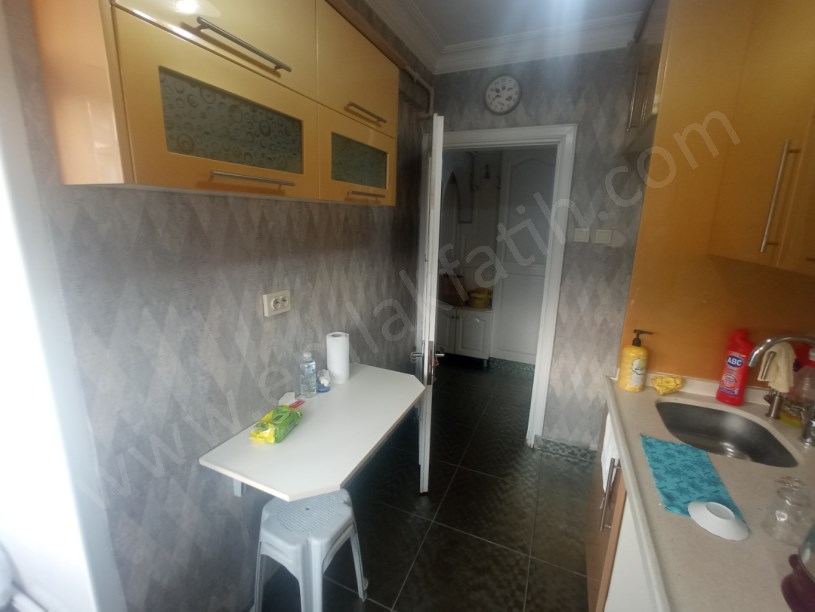 Kocamustafapaşa Kiralık Daire 3+1  ( ESKİ PORTFÖY )