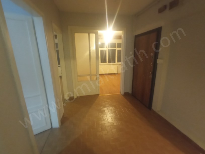 Kocamustafapaşa Kiralık Daire 2+1 Pamukçu Sokak ( ESKİ PORTFÖY )