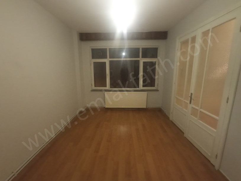 Kocamustafapaşa Kiralık Daire 2+1 Pamukçu Sokak ( ESKİ PORTFÖY )