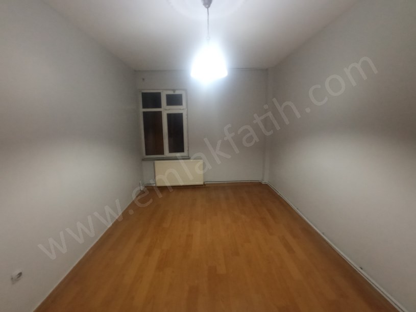 Kocamustafapaşa Kiralık Daire 2+1 Pamukçu Sokak