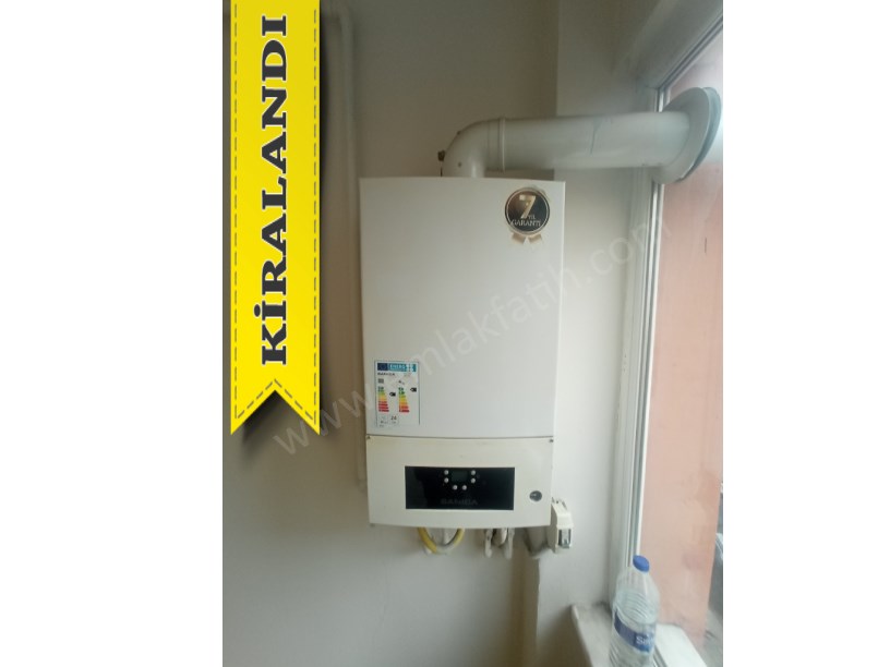 Kocamustafapaşa Merhaba Cad. Kiralık Daire 1,5+1 Temiz Çift Cepheli