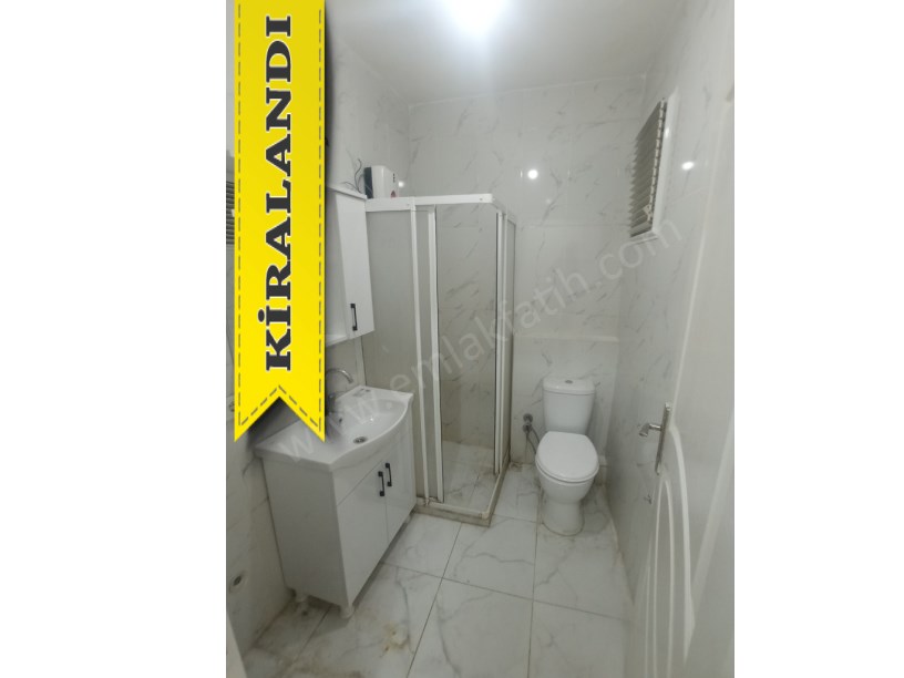 Kocamustafapaşa Merhaba Cad. Kiralık Daire 1,5+1  ( ESKİ PORTFÖY )