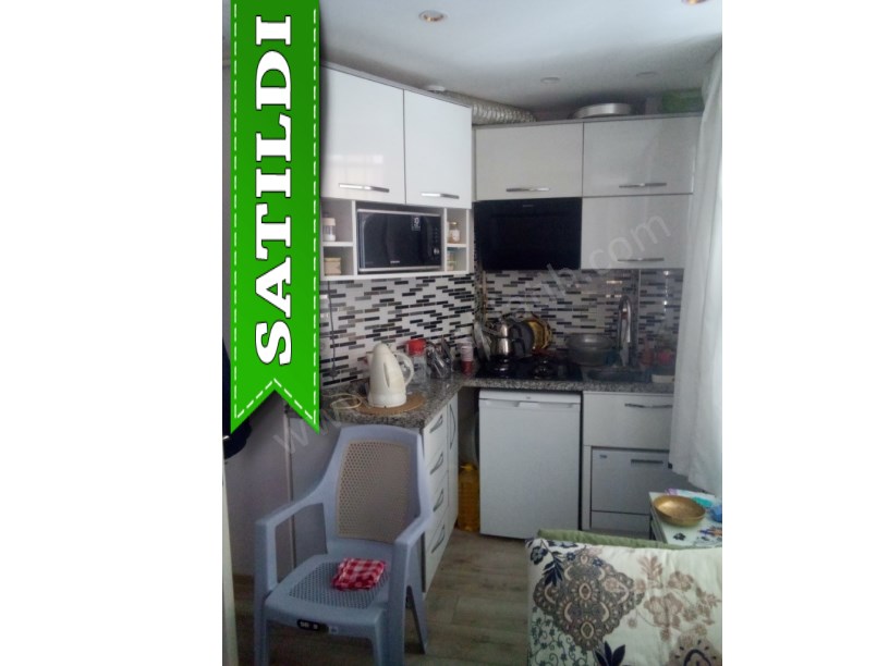 KOCAMUSTAFAPAŞA CAMBAZİYE MEKTEBİ SK SATILIK DAİRE ( ESKİ PORTFÖY )