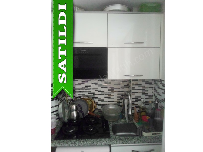 KOCAMUSTAFAPAŞA CAMBAZİYE MEKTEBİ SK SATILIK DAİRE ( ESKİ PORTFÖY )