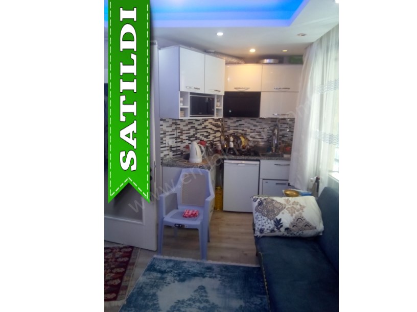 KOCAMUSTAFAPAŞA CAMBAZİYE MEKTEBİ SK SATILIK DAİRE ( ESKİ PORTFÖY )