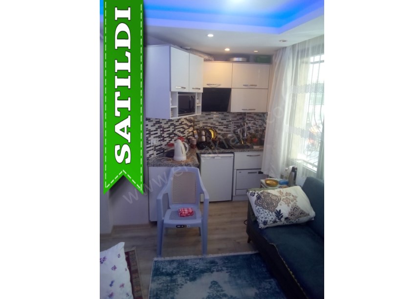 KOCAMUSTAFAPAŞA CAMBAZİYE MEKTEBİ SK SATILIK DAİRE ( ESKİ PORTFÖY )