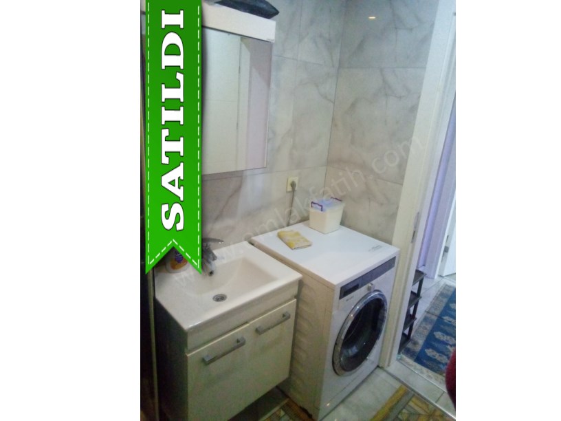 KOCAMUSTAFAPAŞA CAMBAZİYE MEKTEBİ SK SATILIK DAİRE ( ESKİ PORTFÖY )