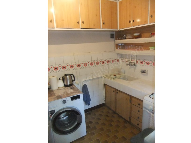 Kocamustafapaşa İftariye Sok. Satılık Daire Çift Cepheli Kombili