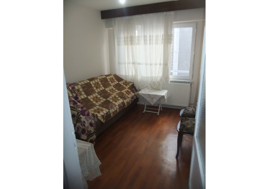 Kocamustafapaşa İftariye Sok. Satılık Daire Çift Cepheli Kombili