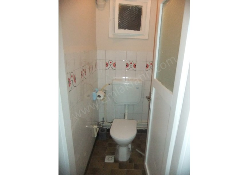 Kocamustafapaşa İftariye Sok. Satılık Daire Çift Cepheli Kombili