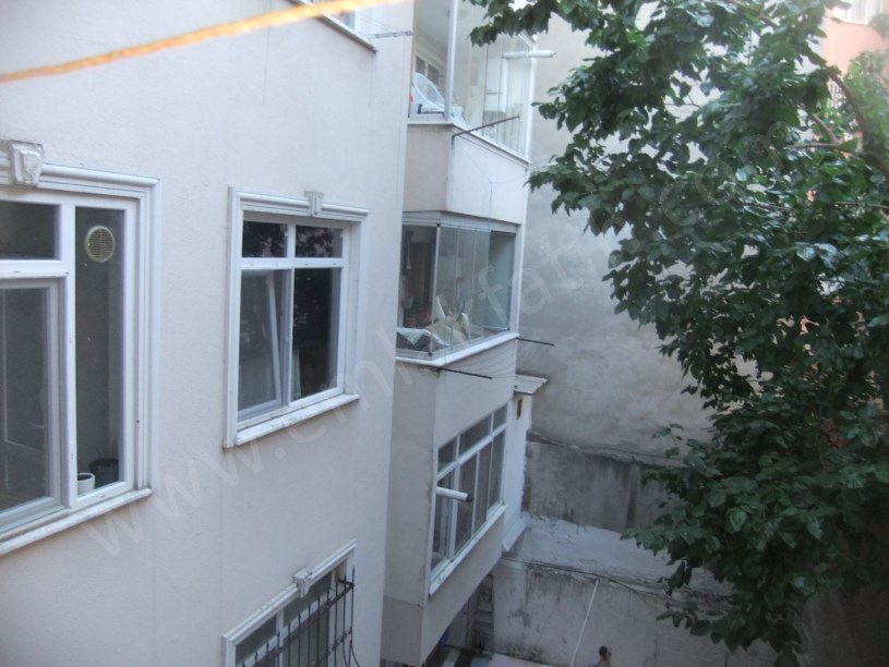 Kocamustafapaşa İftariye Sok. Satılık Daire Çift Cepheli Kombili