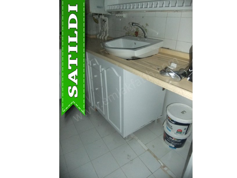 Kocamustafapaşa Hacıkadın Cad. Satılık Daire Kombili