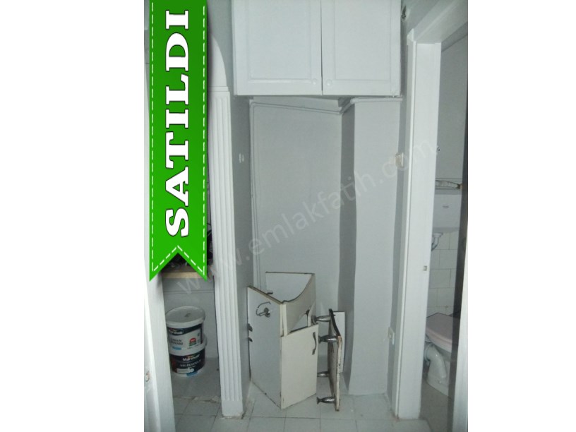 Kocamustafapaşa Hacıkadın Cad. Satılık Daire Kombili