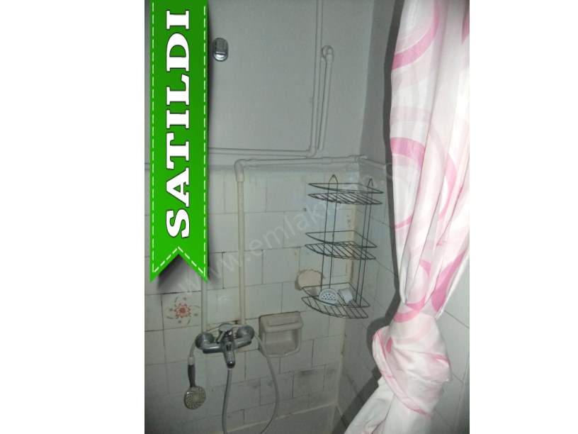 Kocamustafapaşa Hacıkadın Cad. Satılık Daire Kombili