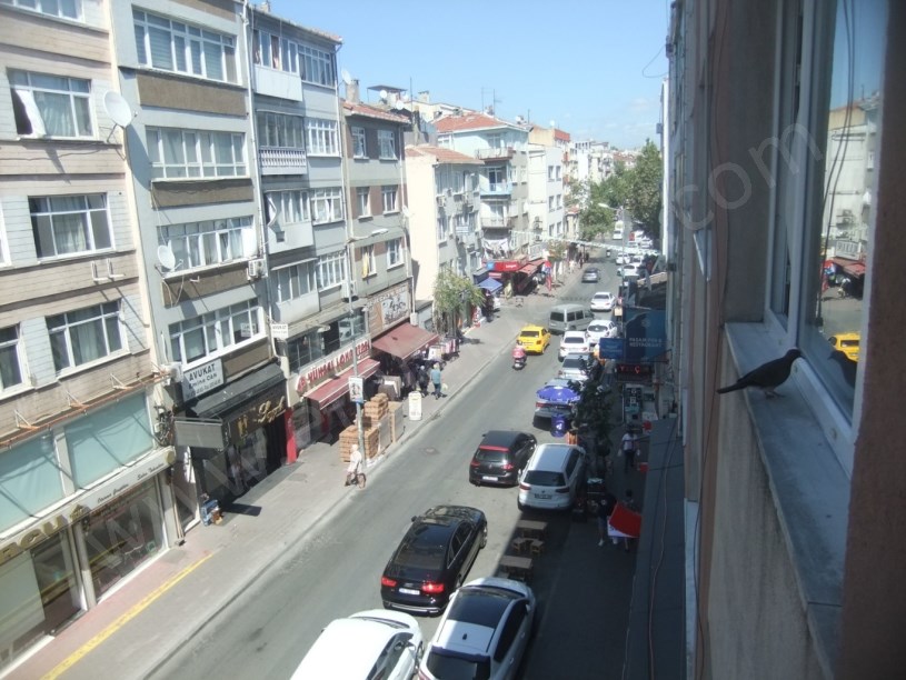 Kocamustafapaşa Cadde Üstü Satılık Daire Çift Cepheli Kombili